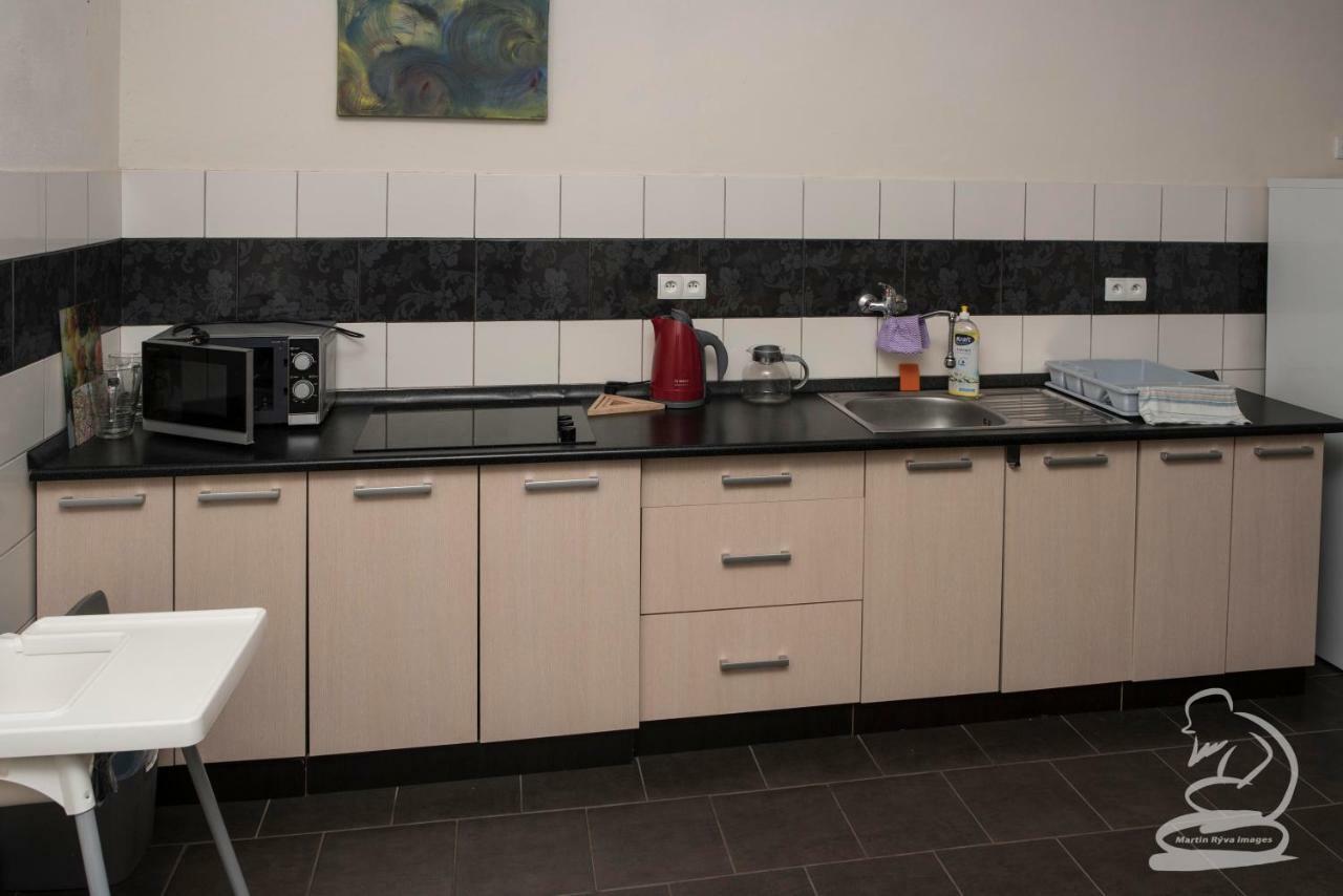 U Kosti - Bohemian Switzerland Apartment Дечин Екстериор снимка